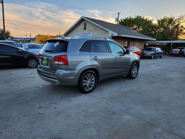 2013 KIA SORENTO