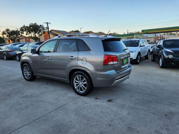 2013 KIA SORENTO