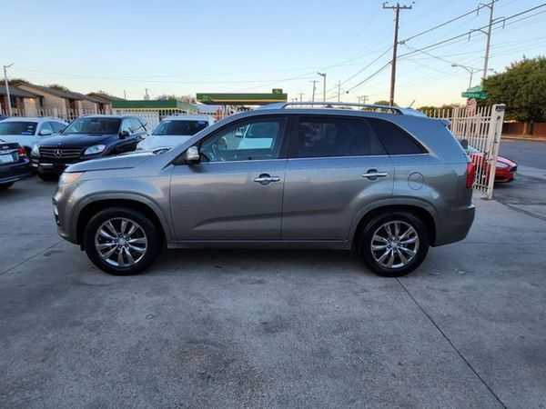 2013 KIA SORENTO