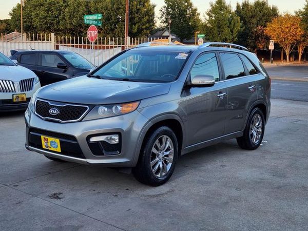 2013 KIA SORENTO