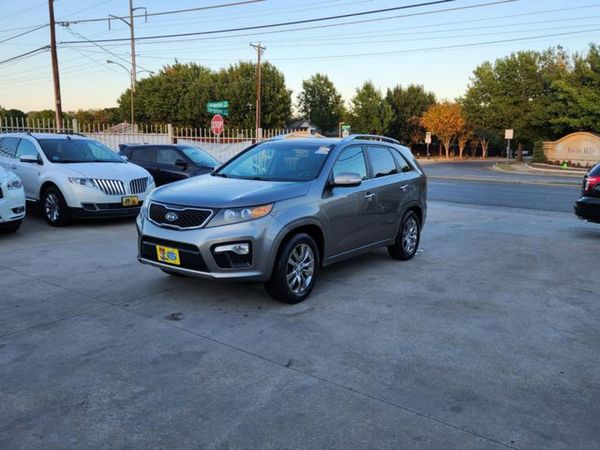 2013 KIA SORENTO