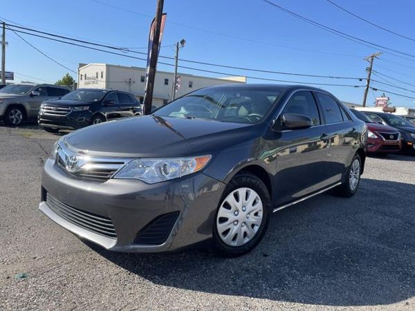 2012 TOYOTA CAMRY