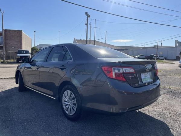 2012 TOYOTA CAMRY