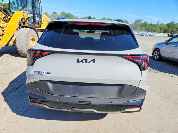 2026 KIA SPORTAGE X-LINE