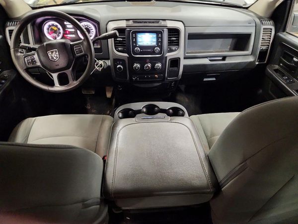 2016 RAM 2500 ST CREW CAB 4X4