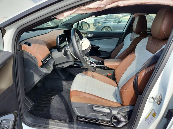 2025 VOLKSWAGEN ID.4 Pro