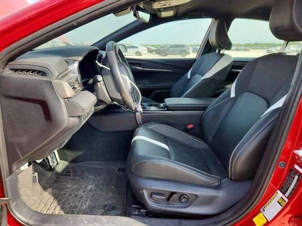 2025 TOYOTA CAMRY