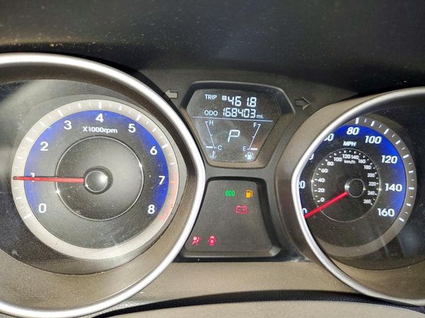 2013 HYUNDAI ELANTRA
