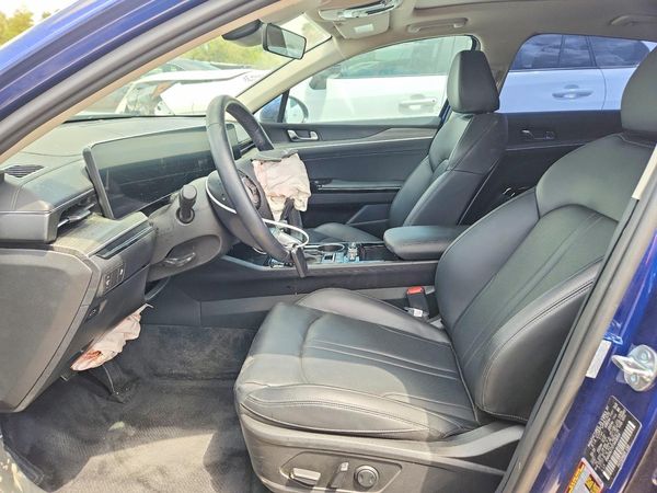 2026 KIA K5 EX