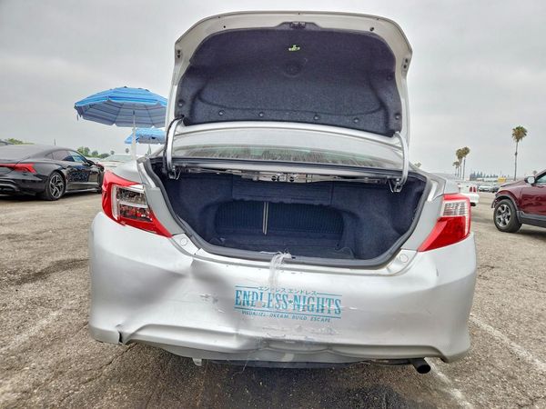 2014 TOYOTA CAMRY