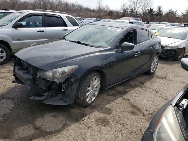 2015 MAZDA 3