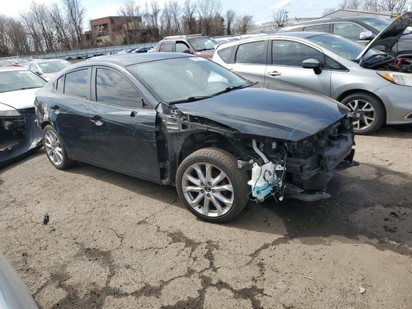 2015 MAZDA 3