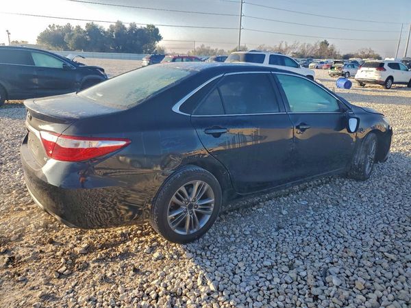 2017 TOYOTA CAMRY