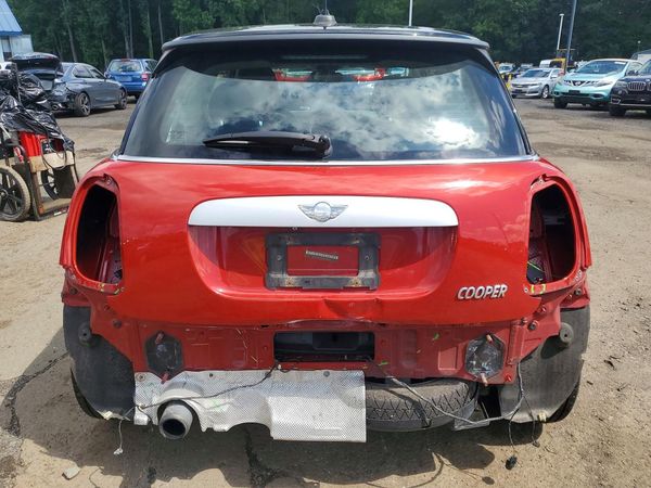 2014 MINI COOPER