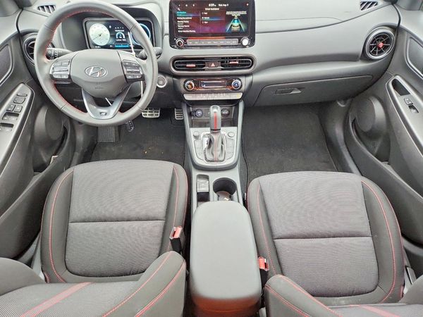 2022 HYUNDAI KONA