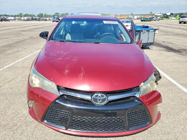 2017 TOYOTA CAMRY