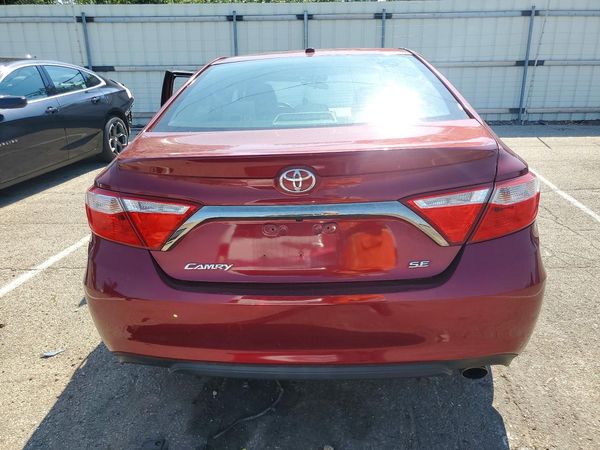 2017 TOYOTA CAMRY