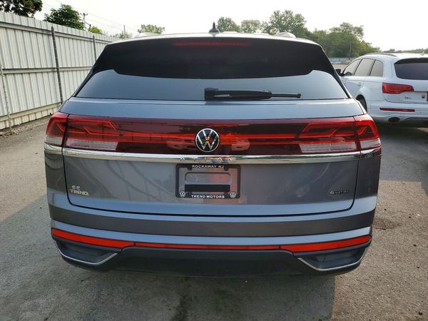 2025 VOLKSWAGEN ATLAS CROSS SPORT 4Motion SE