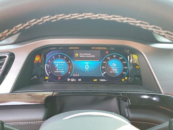 2025 VOLKSWAGEN ATLAS CROSS SPORT 4Motion SE