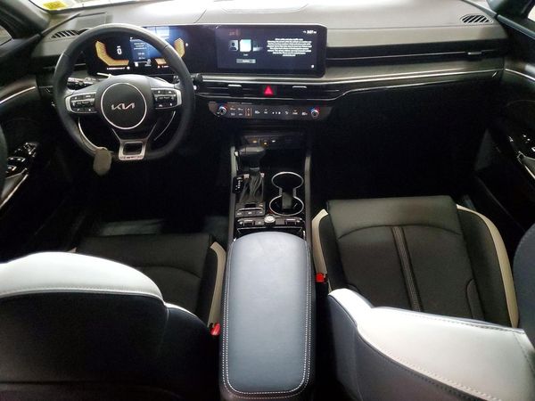 2026 KIA K5