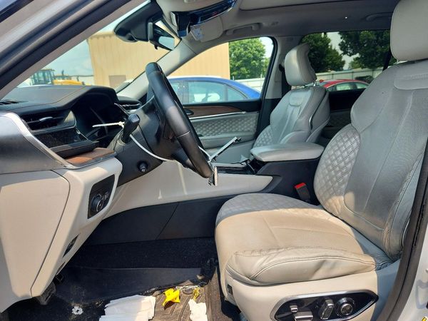 2022 JEEP GRAND CHEROKEE Summit