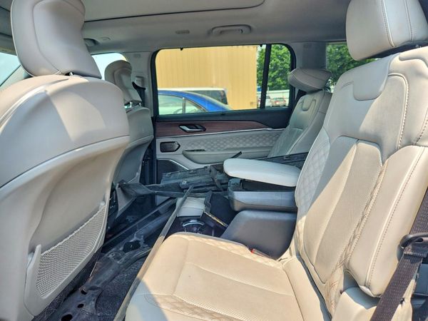 2022 JEEP GRAND CHEROKEE Summit