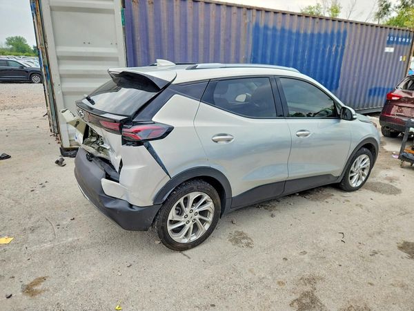 2023 CHEVROLET BOLT EUV