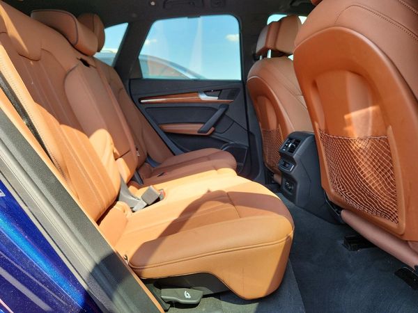 2021 AUDI Q5