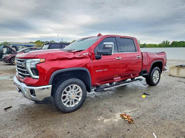 2024 CHEVROLET SILVERADO