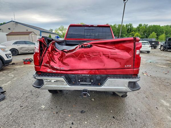 2024 CHEVROLET SILVERADO LTZ