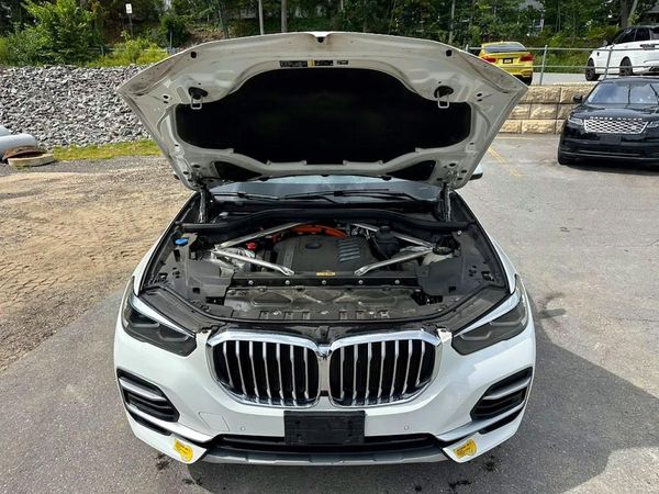 2022 BMW X5 xDrive45e