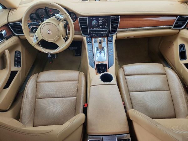 2014 PORSCHE PANAMERA Base (2WD), 4 (4WD)