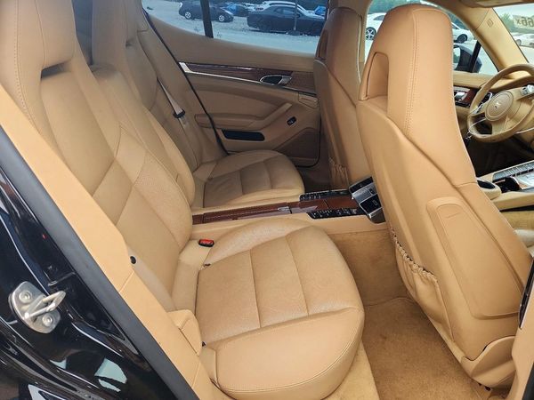 2014 PORSCHE PANAMERA Base (2WD), 4 (4WD)