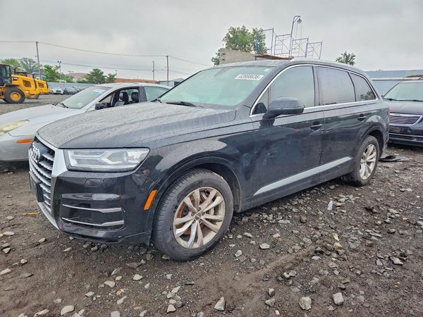 2017 AUDI Q7 quattro Premium — Front 3/4
