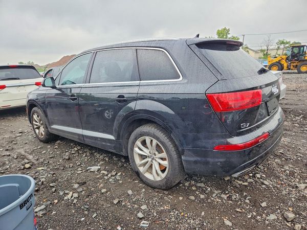 2017 AUDI Q7 quattro Premium — DSRA