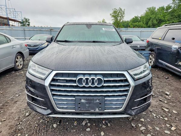 2017 AUDI Q7 quattro Premium — DIRF
