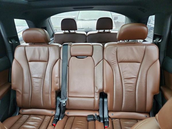 2017 AUDI Q7 quattro Premium — SUVN