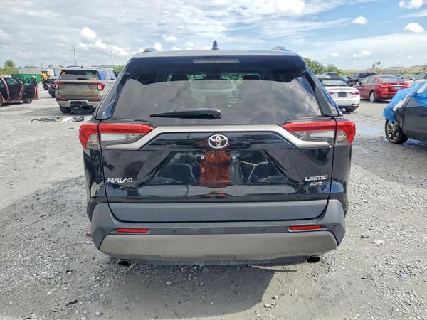 2021 TOYOTA RAV4 Limited
