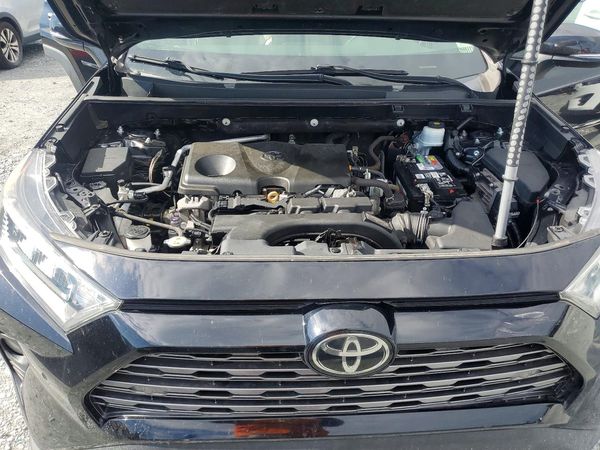 2021 TOYOTA RAV4 Limited