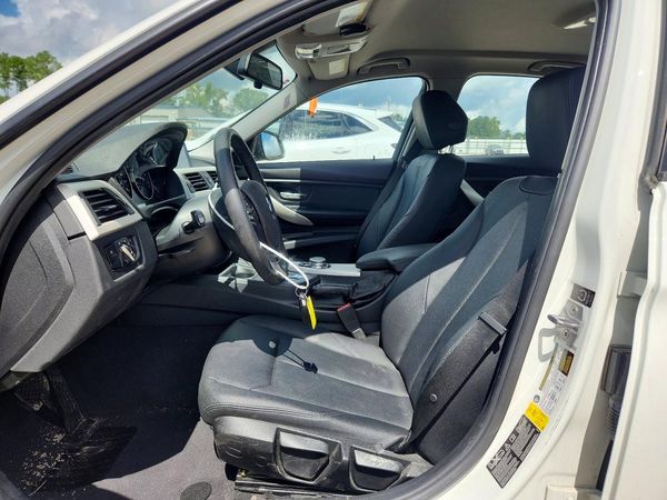 2015 BMW 320 xDrive SA