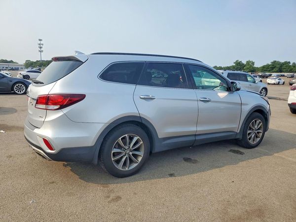 2018 HYUNDAI SANTA FE SE Base