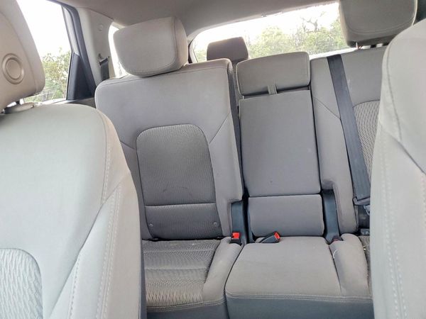 2018 HYUNDAI SANTA FE SE Base