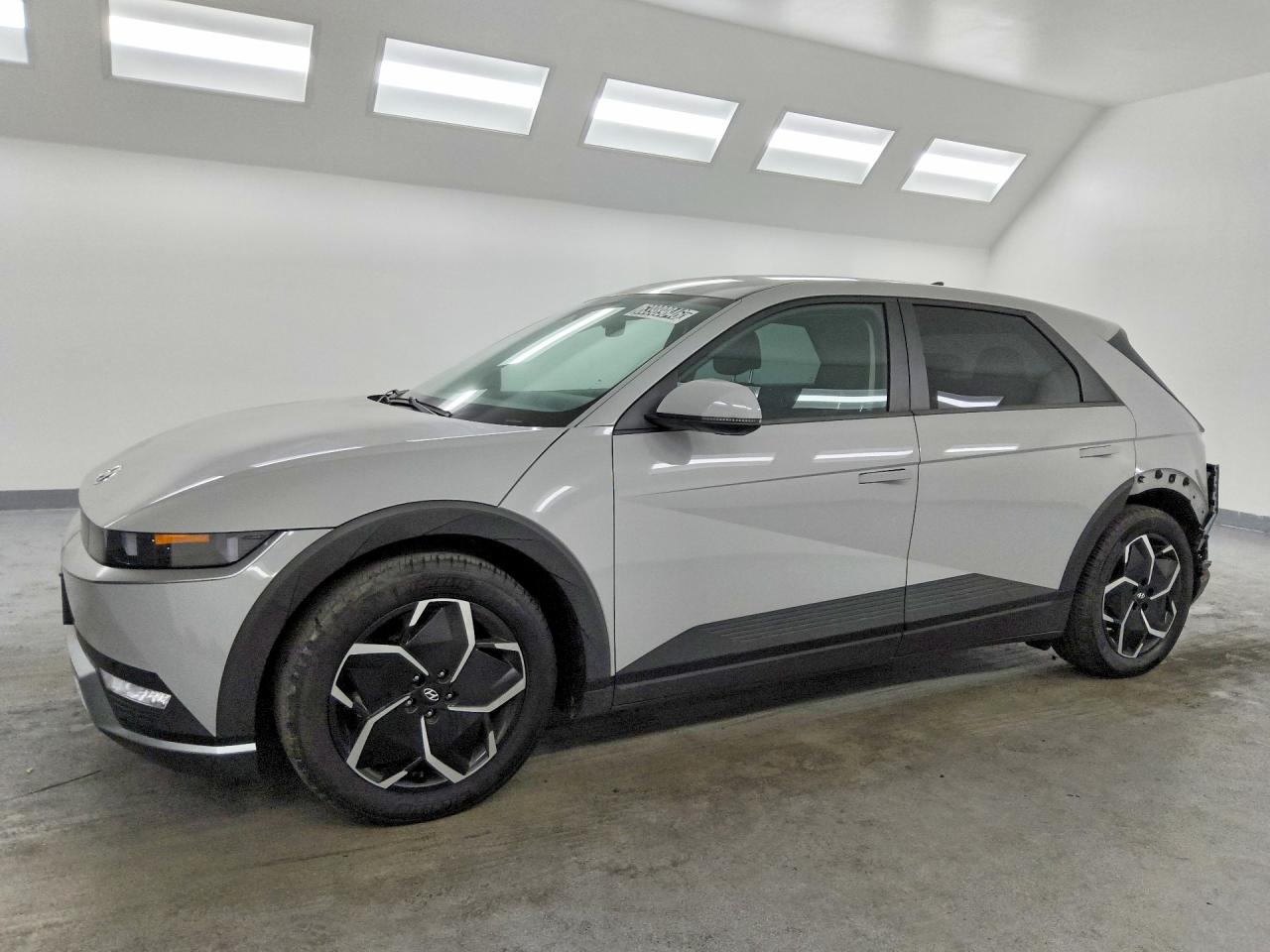 2024 HYUNDAI IONIQ SEL