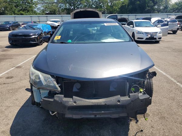 2013 TOYOTA CAMRY