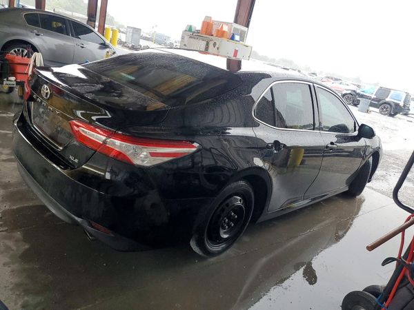 2018 TOYOTA CAMRY L/LE/SE/XLE