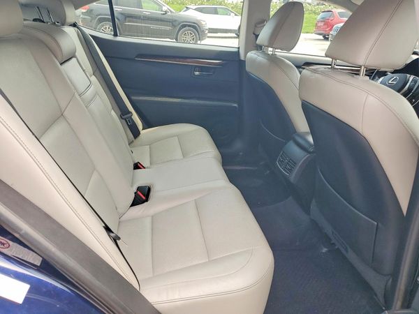 2013 LEXUS ES 350