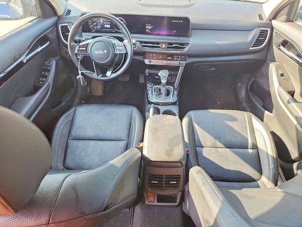 2025 KIA SELTOS EX