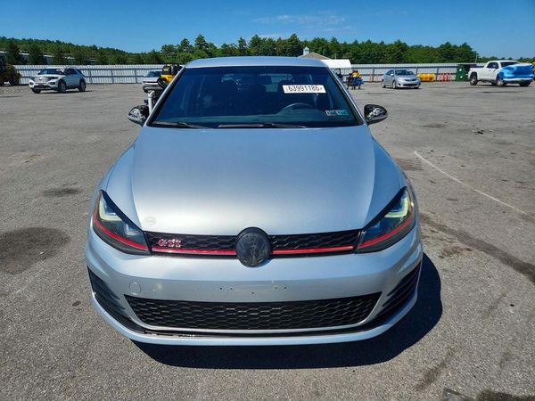 2017 VOLKSWAGEN GTI