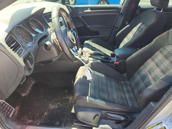 2017 VOLKSWAGEN GTI