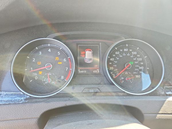 2017 VOLKSWAGEN GTI